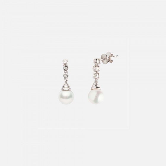 Classy Pearl Three Elements Earrings