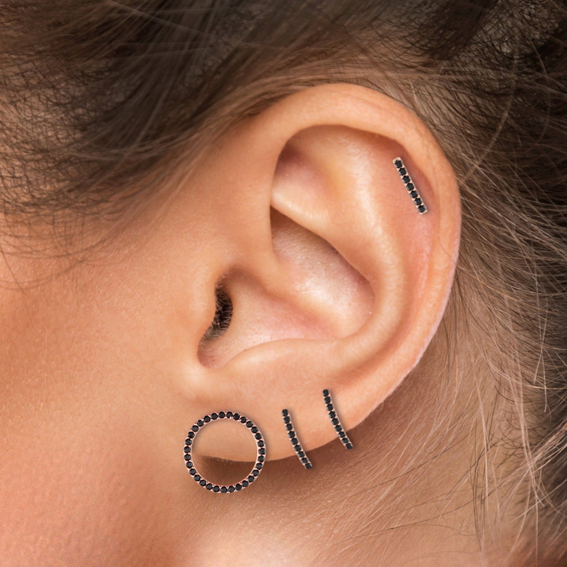 Glow Black Circle Earrings