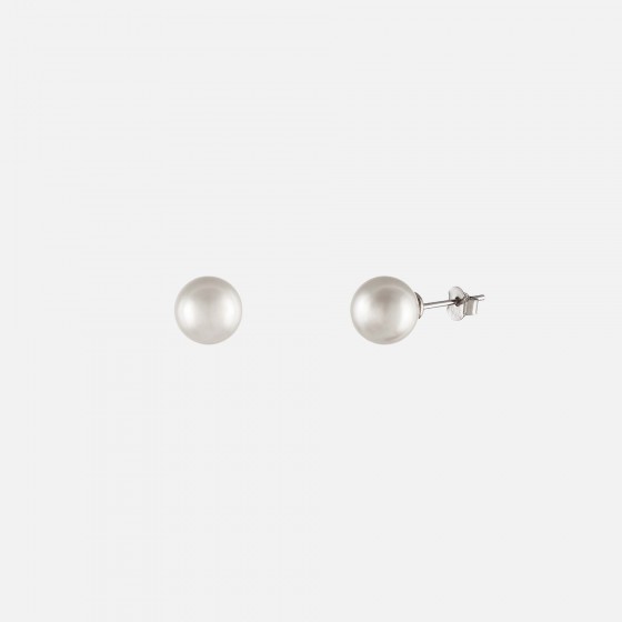 Classy Simple Pearl Earrings