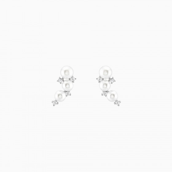 Classy Pearl Triple Earrings