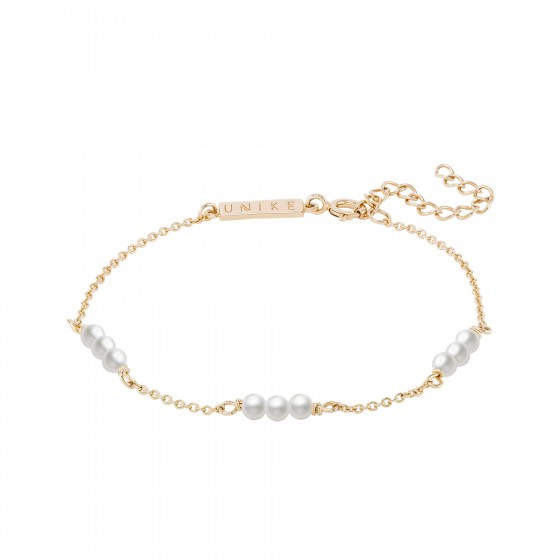 Pearls Gold Bracelet