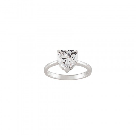 Classy Solitaire Heart Ring