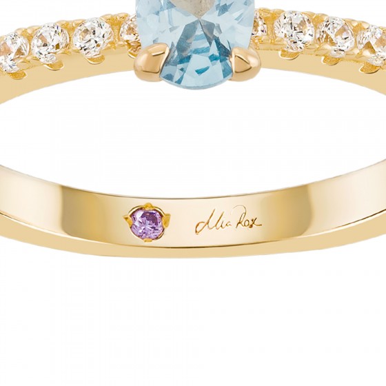 Anel Mia Rose Oval Light Blue Solitaire Golden
