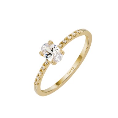 Gold Timeless Oval Solitaire Ring