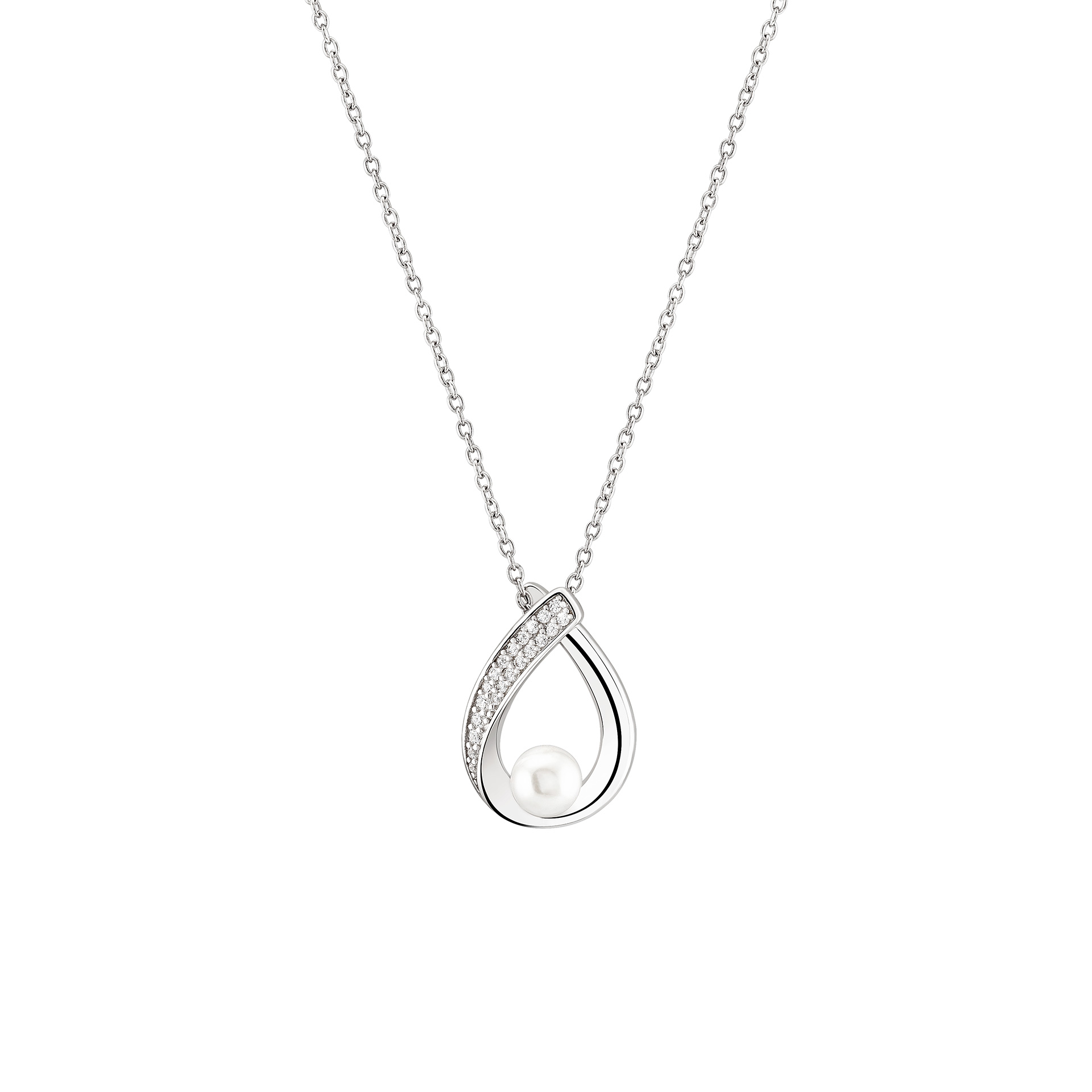 Classy Oval Pearl Necklace