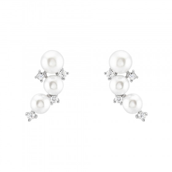 Classy Pearl Triple Earrings