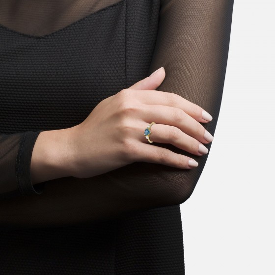 Anillo Classy Blue Heart Gold Anillo Classy Blue Heart Gold