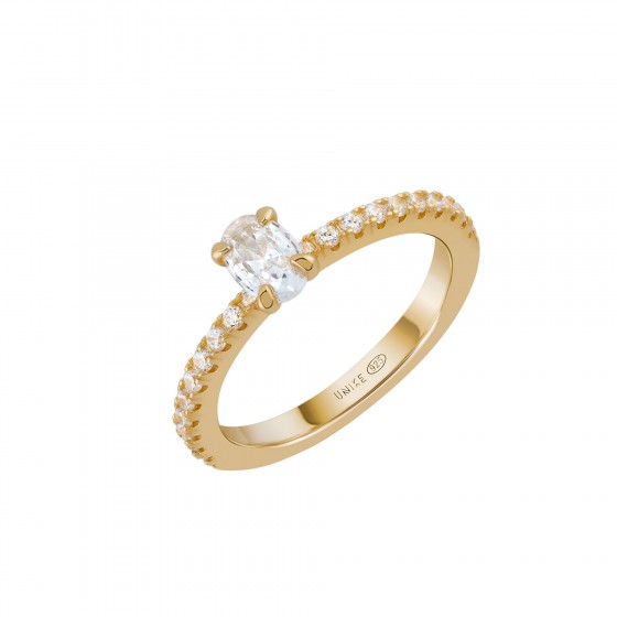 Anillo Oval Solitaire