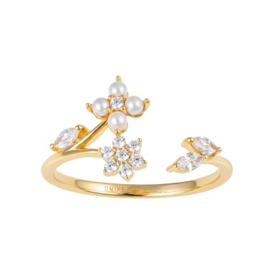 Classy Flower & Pearl Ring